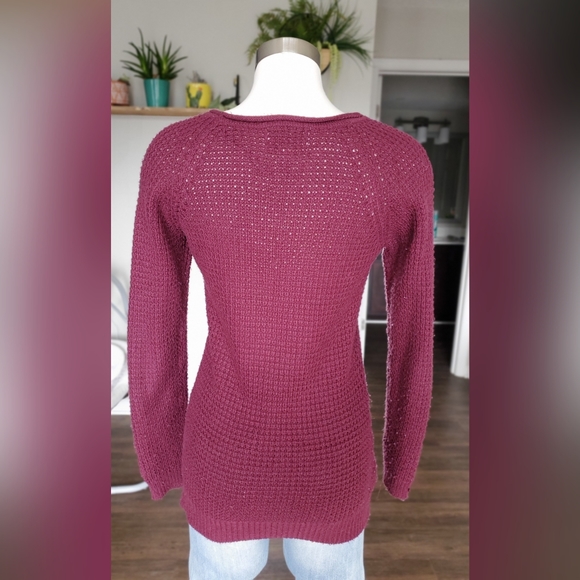 Sweater - Picture 3 of 3